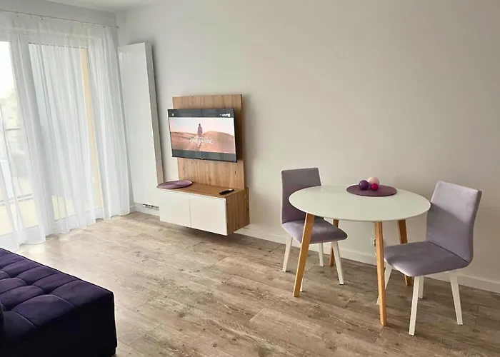 Apartament Purple